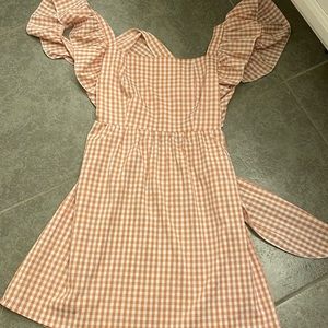 Gingham Print Square Neck Butterfly Sleeve Tie Backless
Dress